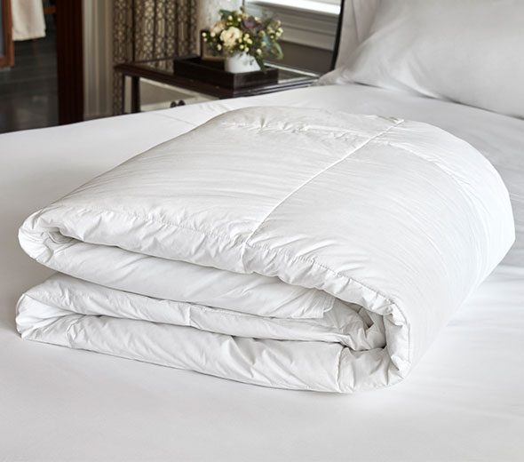 Buy Luxury Hotel Bedding From Jw Marriott Hotels Down Comforter